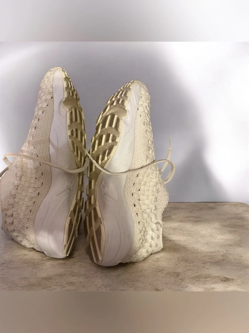 Nike Air Woven Phantom FZ0405-001 Low-Top Sneakers in Off-White Women’s 10.5